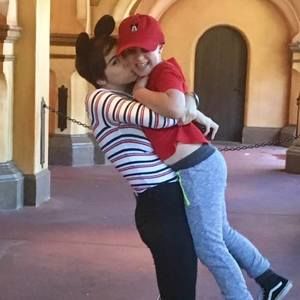 Meet your Posher, Carolan